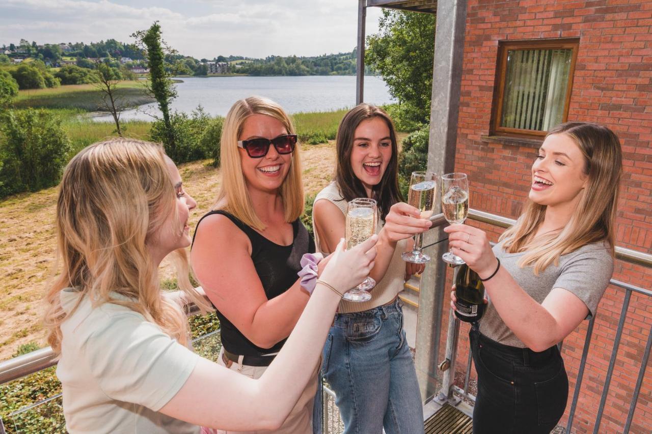 Enniskillen Watersedge Apartments Extérieur photo